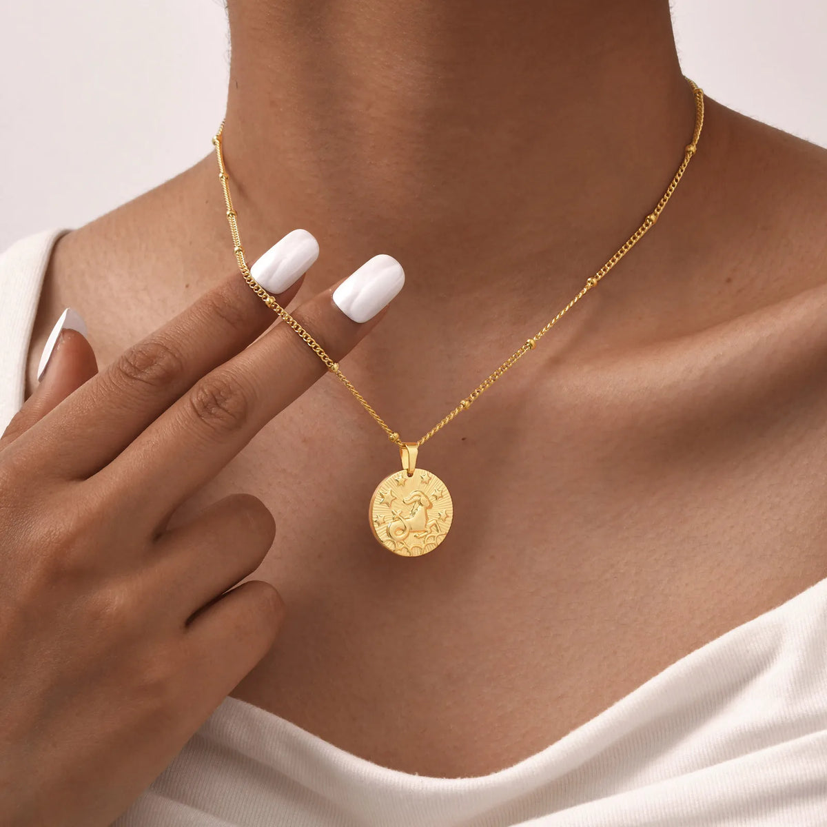Colar com pingente de doze constelações Vnox, gargantilha feminina clássica banhada a ouro de aço inoxidável sem desbotamento, joias da moda para aniversário